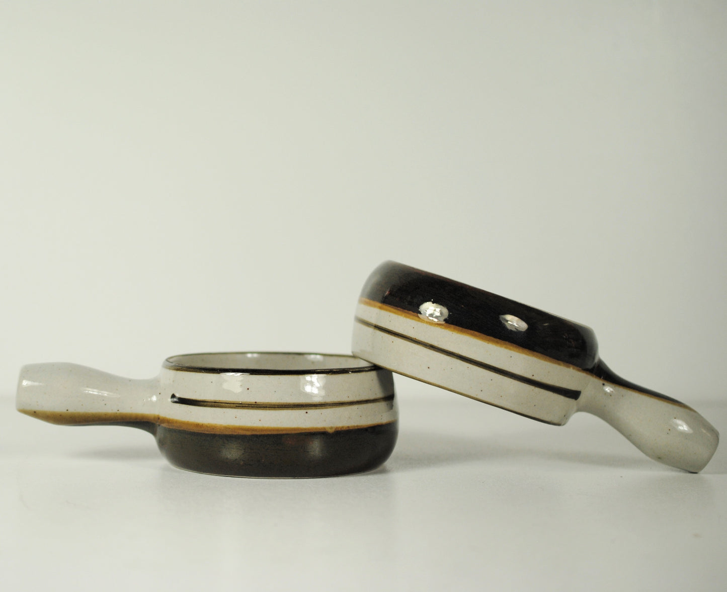 Vintage kommen met handvat