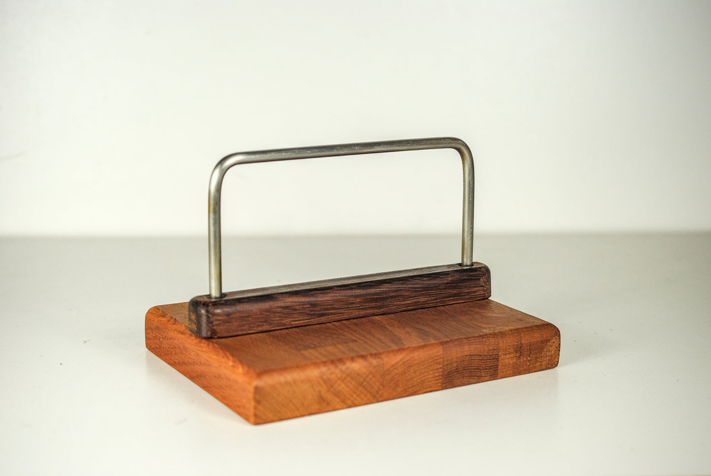 Vintage teak servethouder