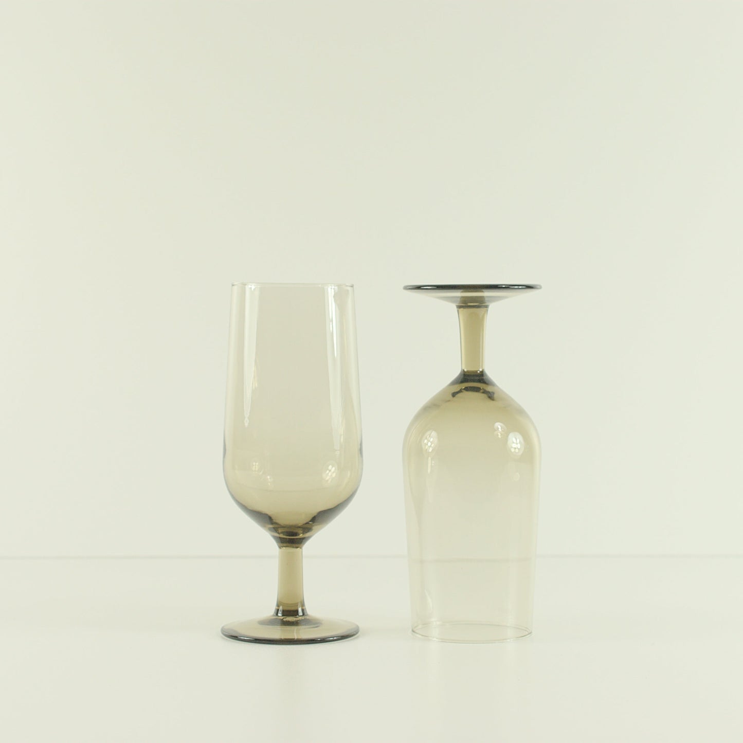 Dinertafel Grijs gerookt
