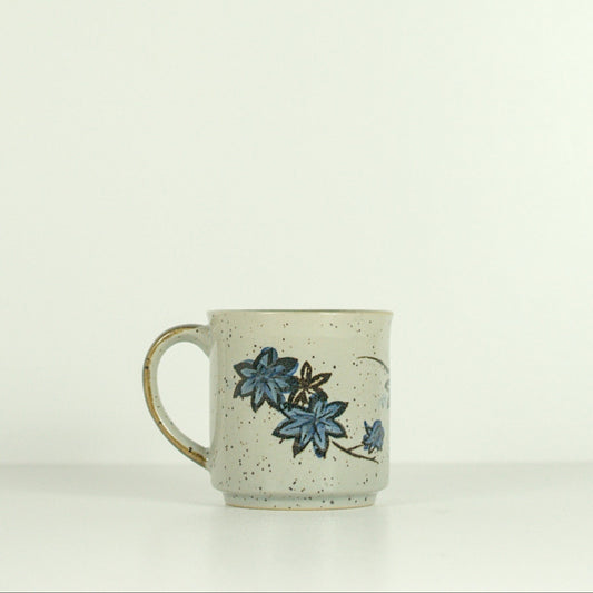 Scandinavische vintage mok