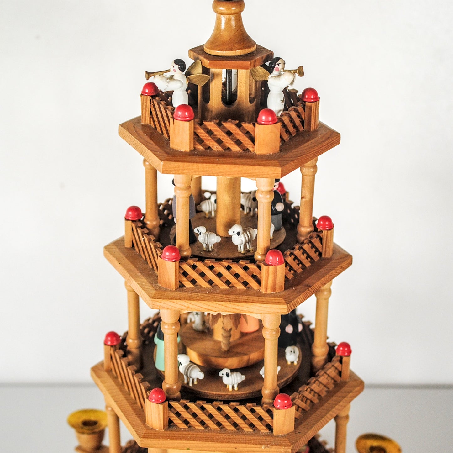 Kerstpiramide/weihnachtspyramide